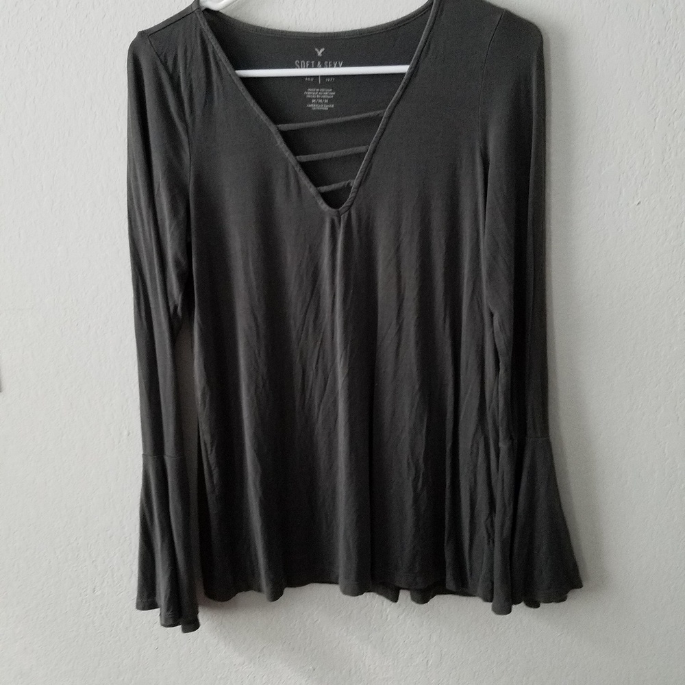 American Eagle soft and sexy l/s